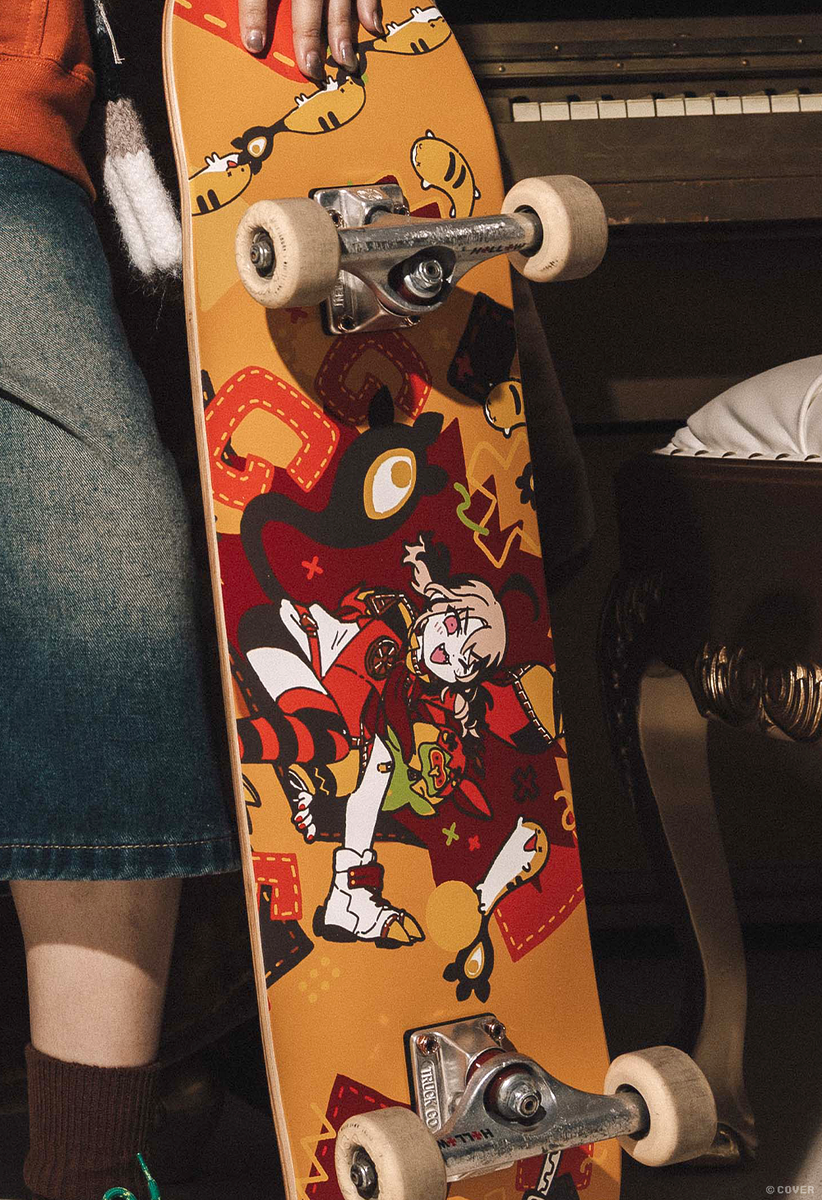 GIGI MURIN Skate Deck – OMOCAT