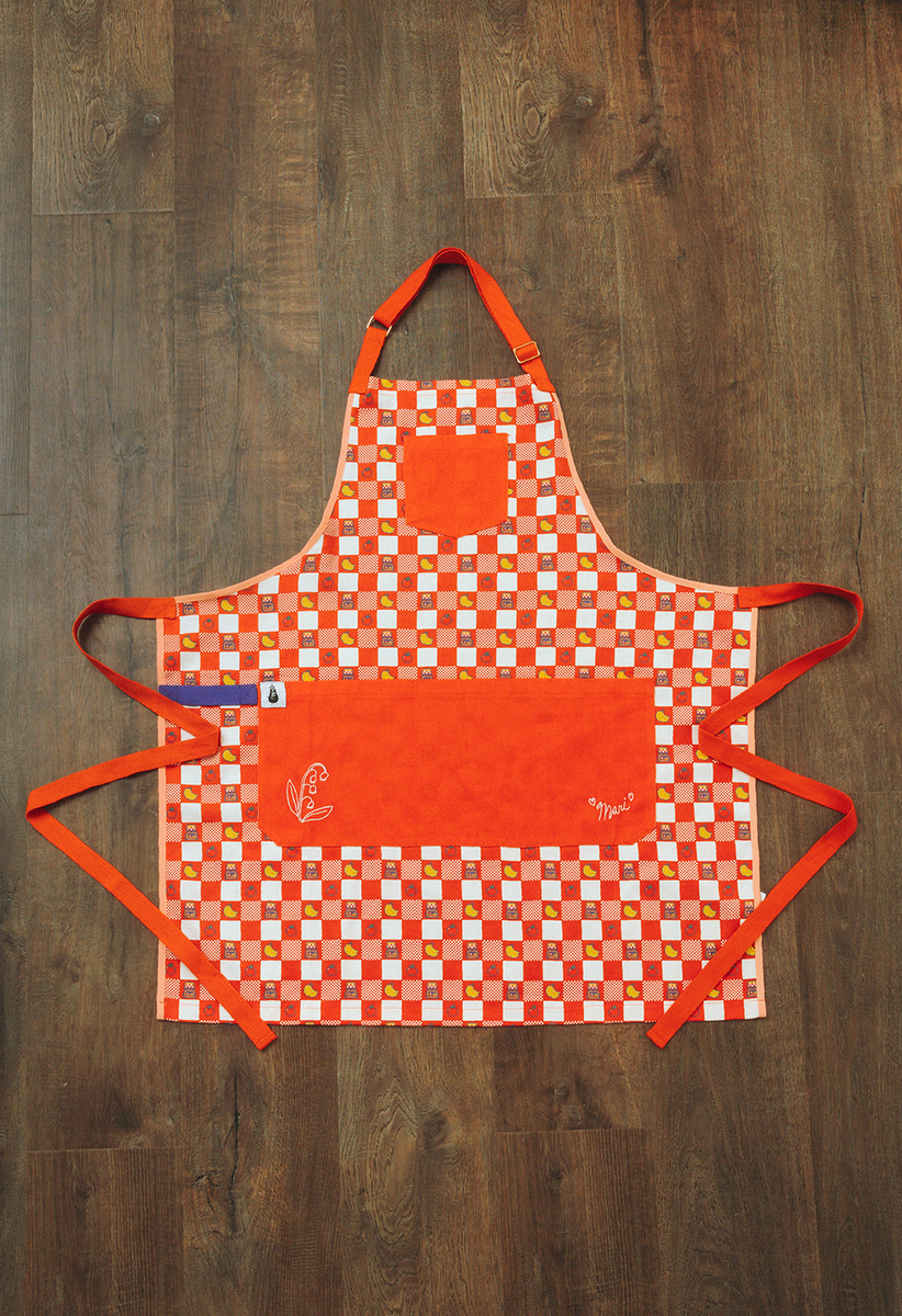 mari_apron_0_84d218bb-93b8-