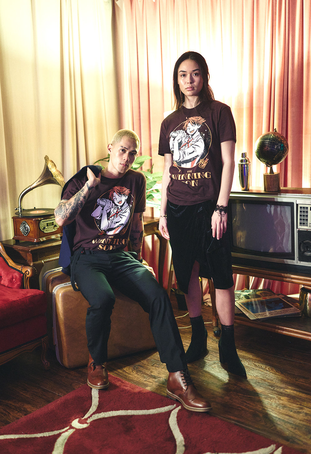 YUKOKU ROBERU holoMeet T-Shirt – OMOCAT