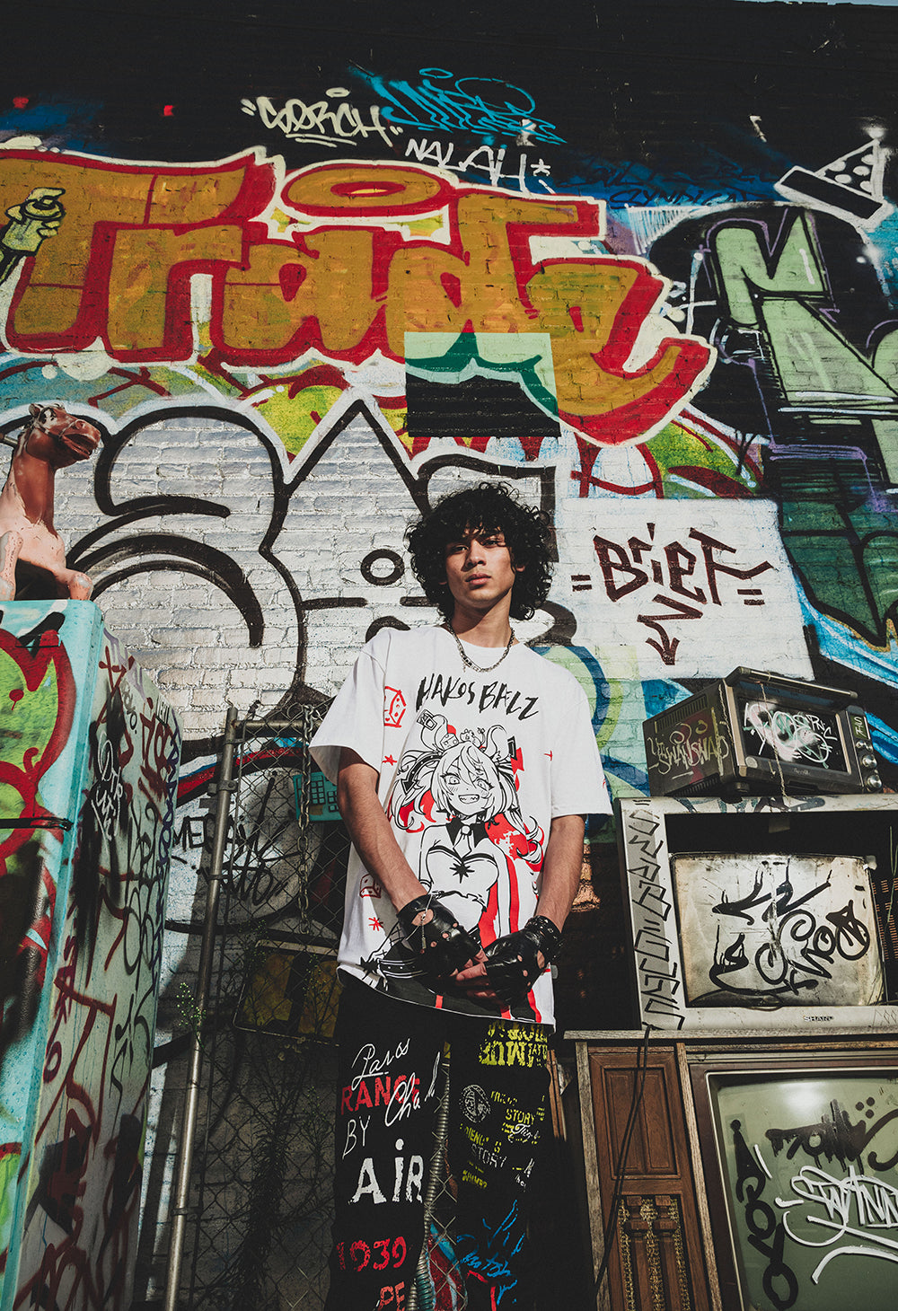 
                  
                    hololive STAGE World Tour ‘24 -Soar!- BAELZ T-Shirt
                  
                