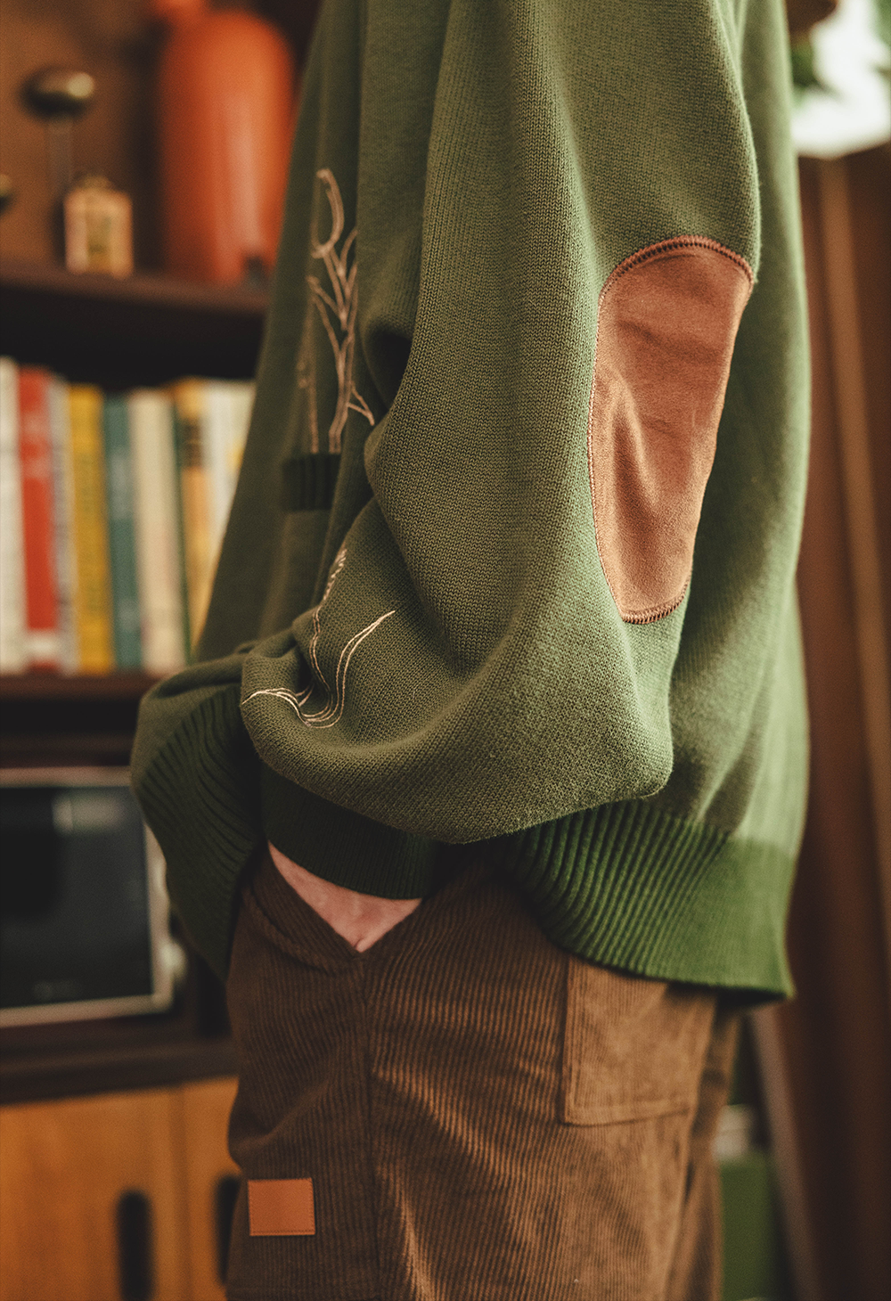 A HOME FOR FLOWERS Cardigan – OMOCAT A HOME FOR FLOWERS Cardigan – OMOCAT