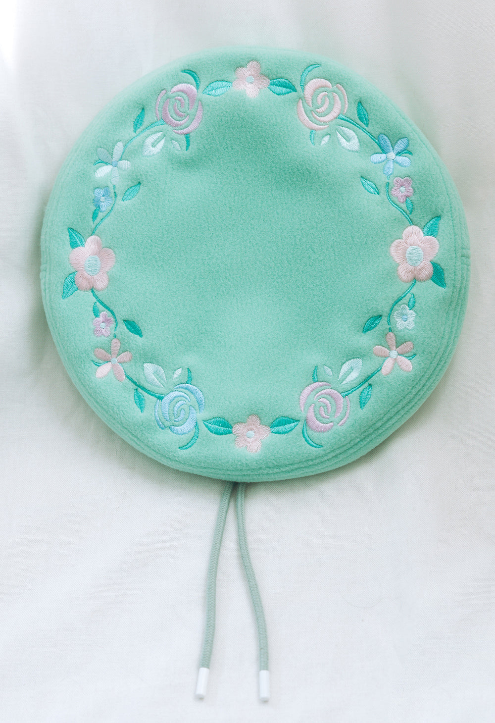 FLOWER CROWN Beret – OMOCAT