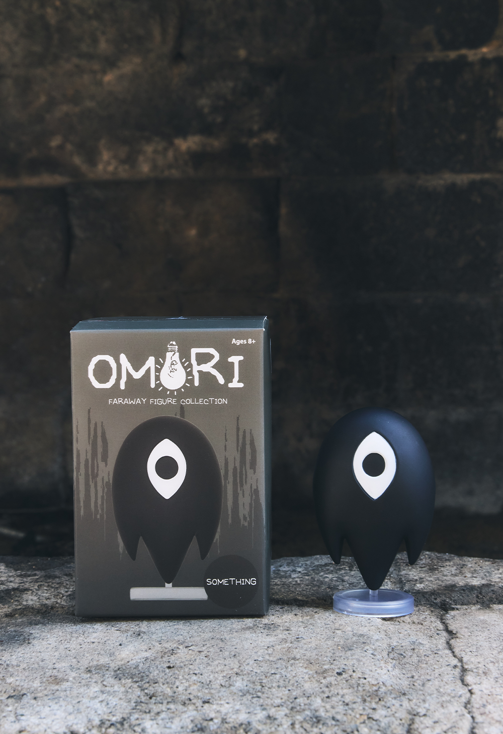 SOMETHING Vinyl Figure – OMOCAT
