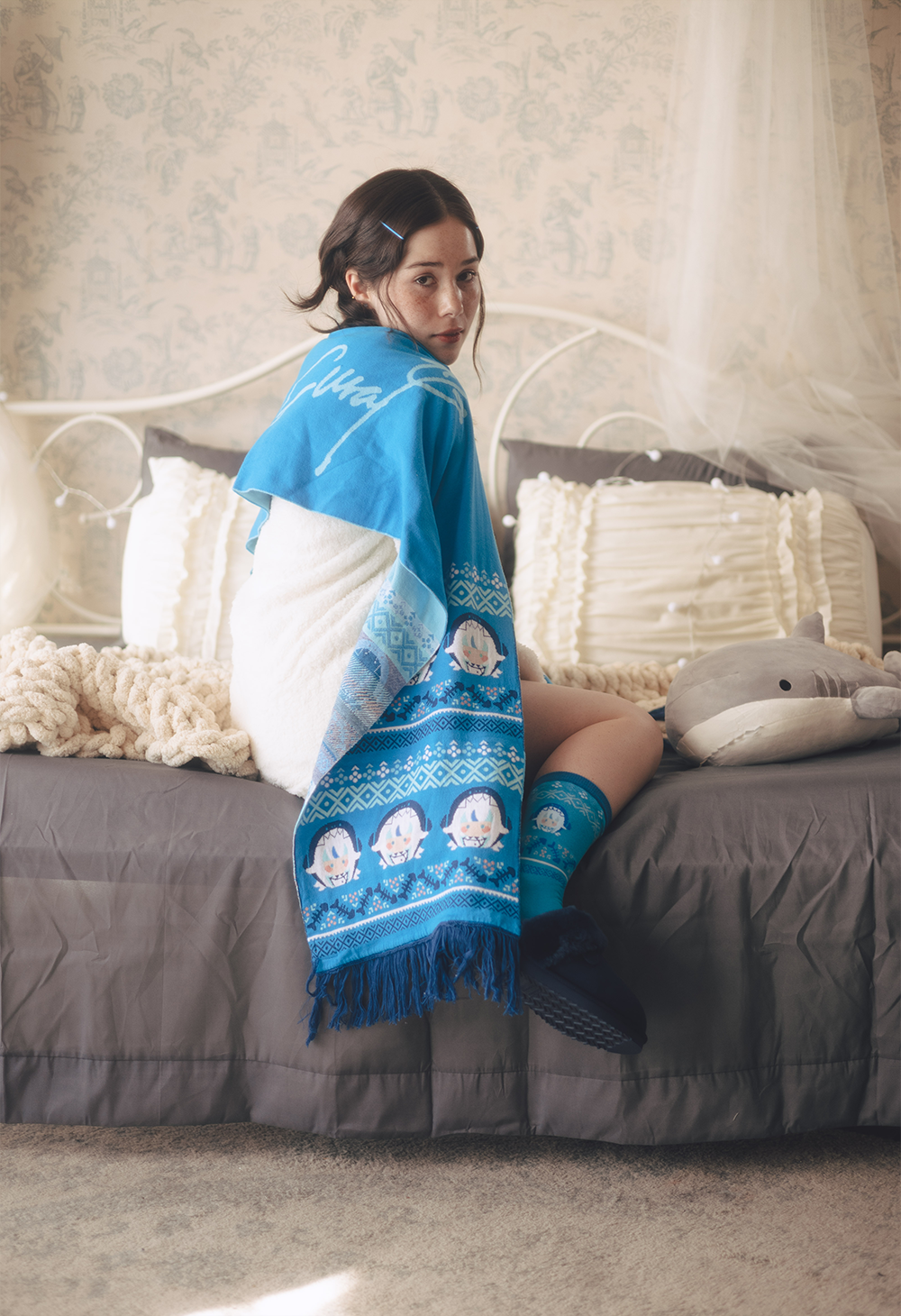 GAWR GURA Knit Scarf – OMOCAT