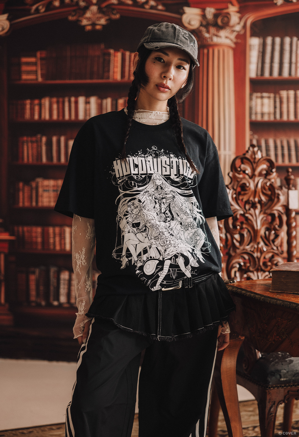 holoJustice T-Shirt – OMOCAT