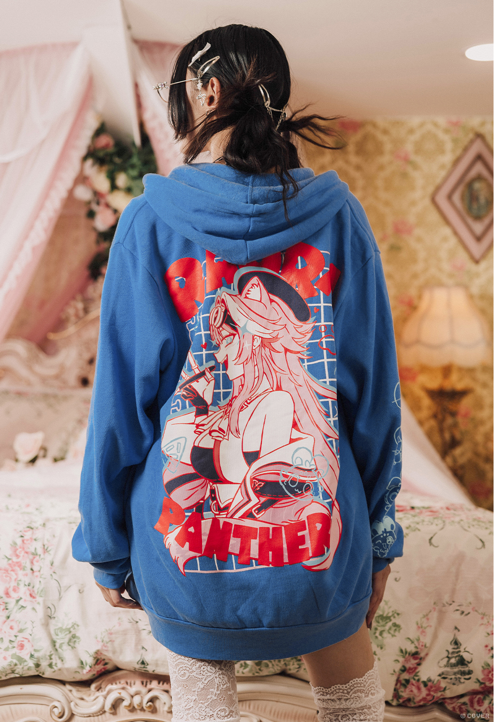 
                  
                    RAORA PANTHERA Zip-Hoodie
                  
                