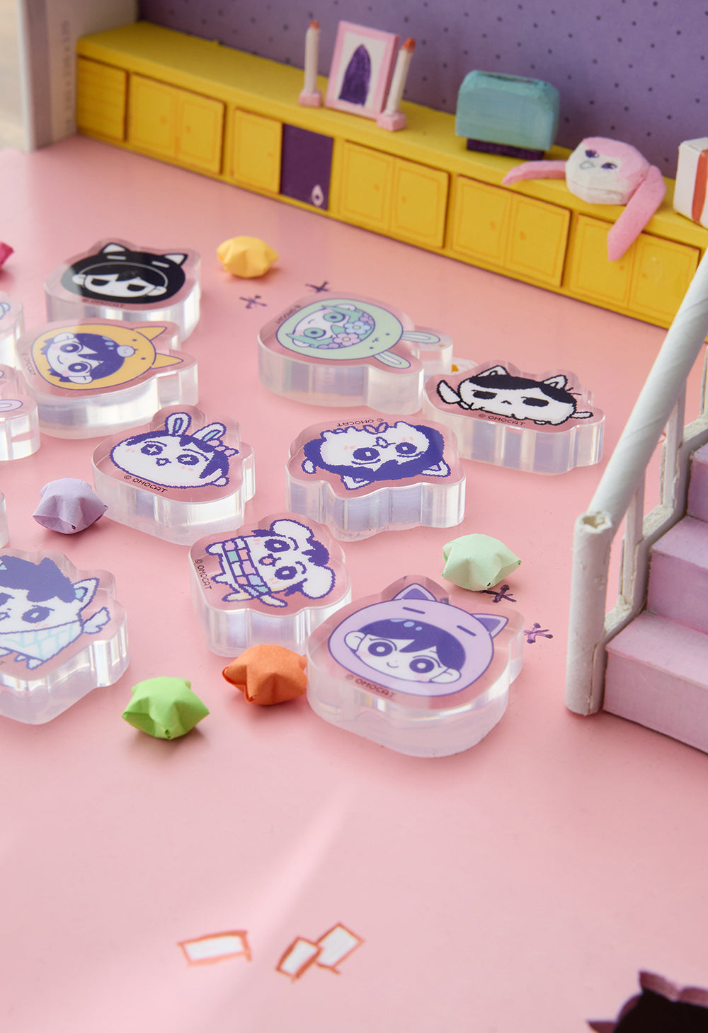 
                  
                    HEADSPACE Animal Acrylic Blocks
                  
                