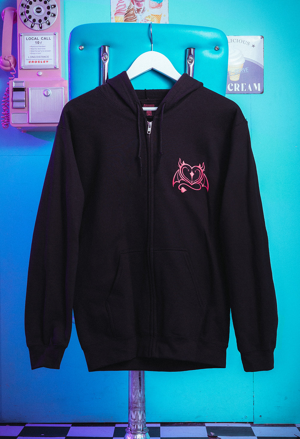 
                  
                    IRONMOUSE x OMOCAT Zip Hoodie
                  
                