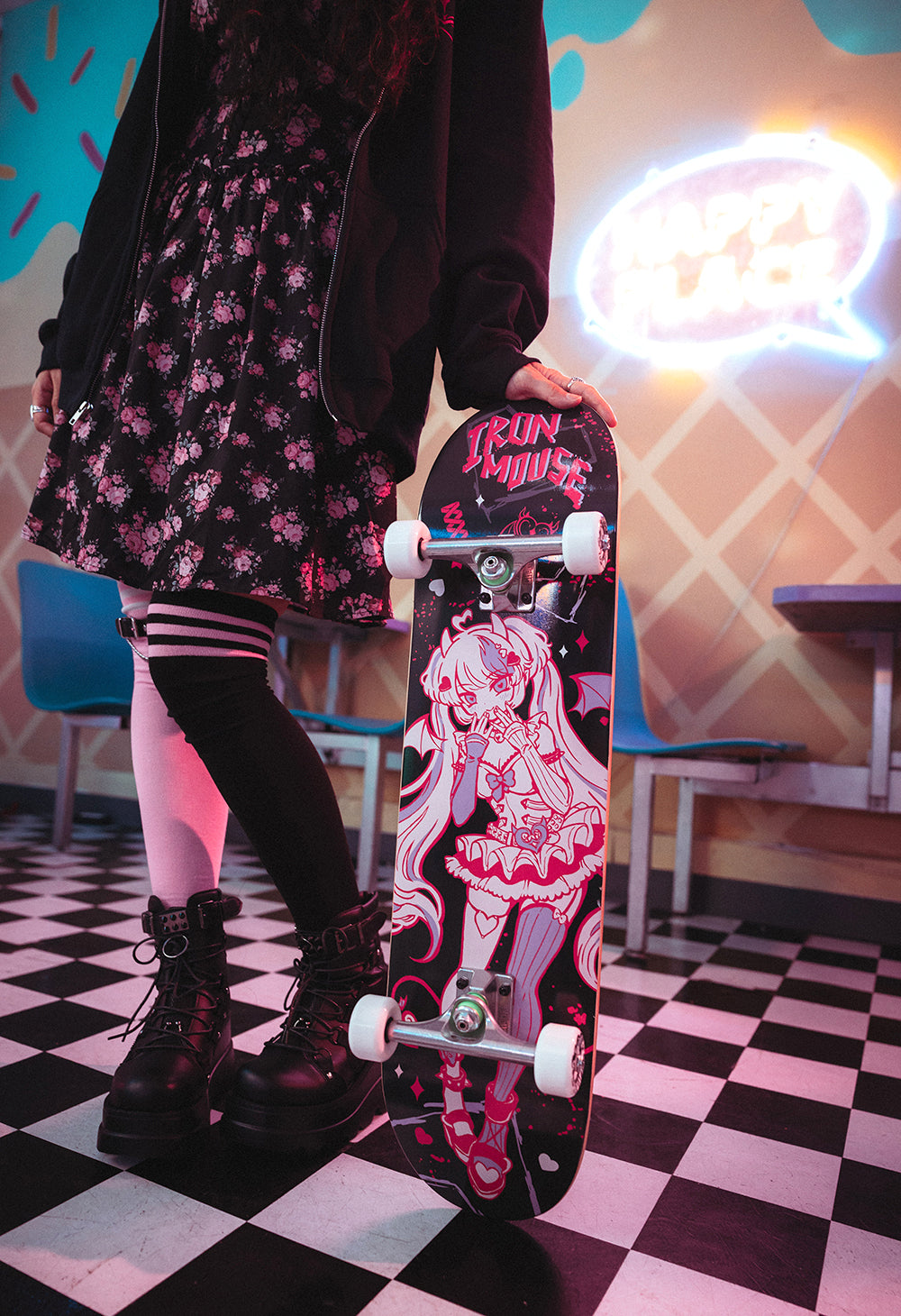 
                  
                    IRONMOUSE x OMOCAT Skate Deck
                  
                