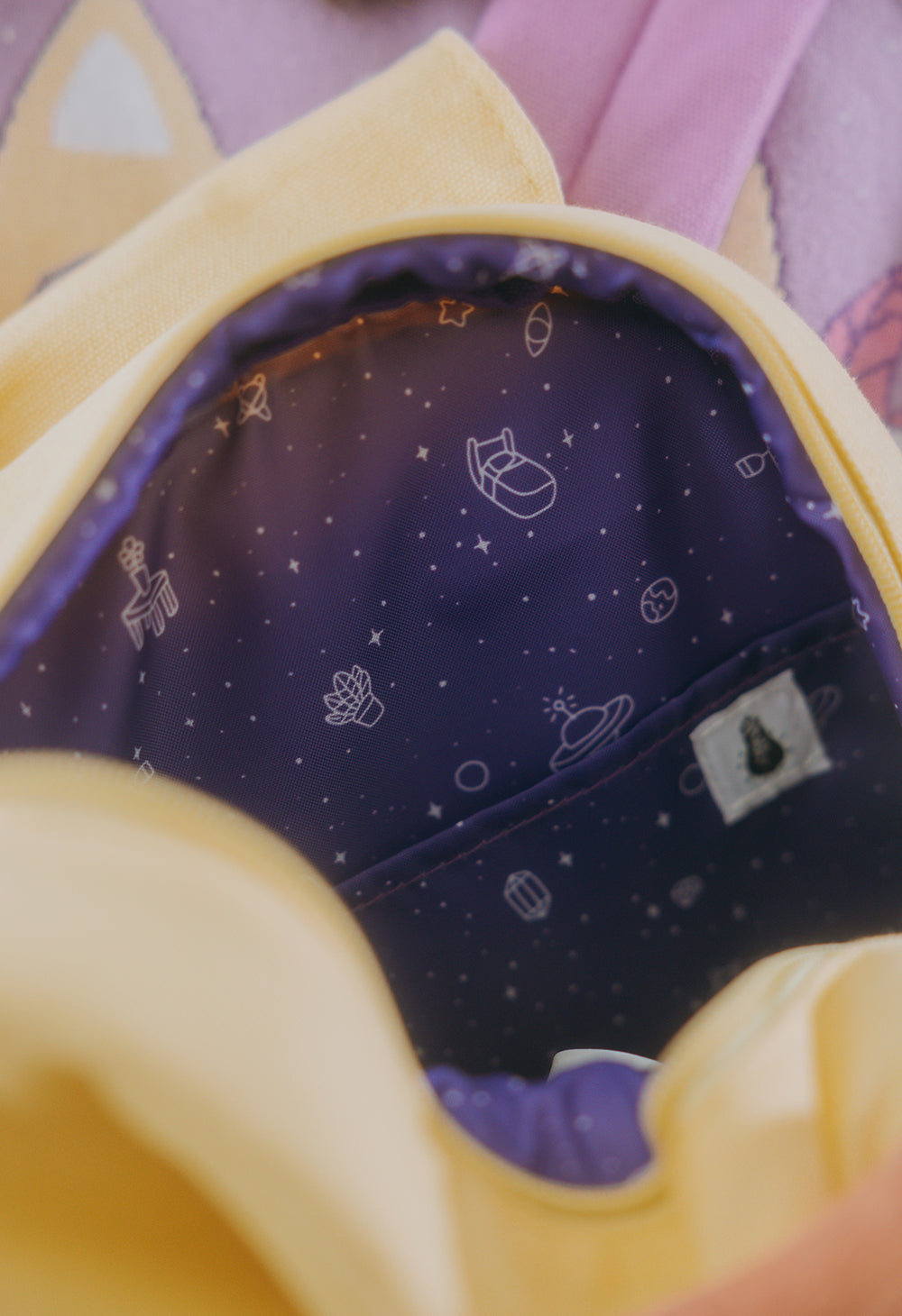 NEIGHBOR'S ROOM Backpack – OMOCAT