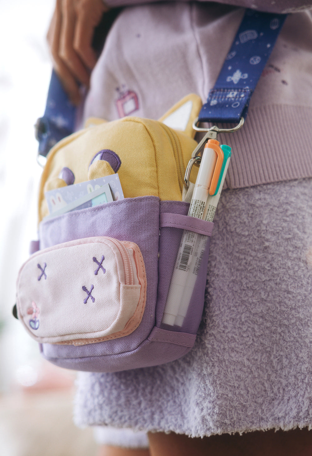 NEIGHBOR'S ROOM Crossbody Bag – OMOCAT