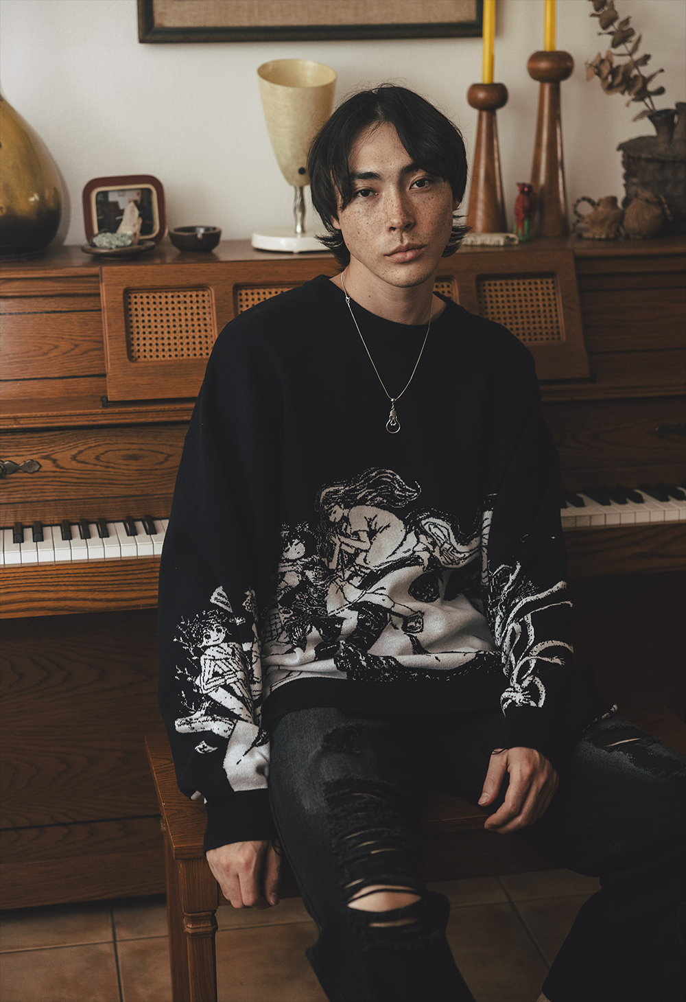 
                  
                    SPACES IN-BETWEEN Distressed Sweater
                  
                