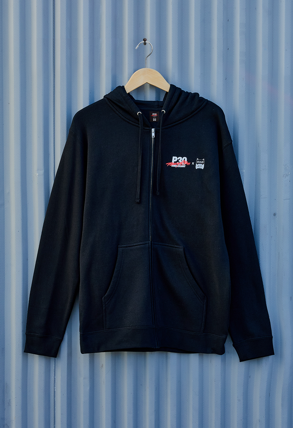 
                  
                    PERSONA 30th Anniversary x OMOCAT Zip-Hoodie
                  
                