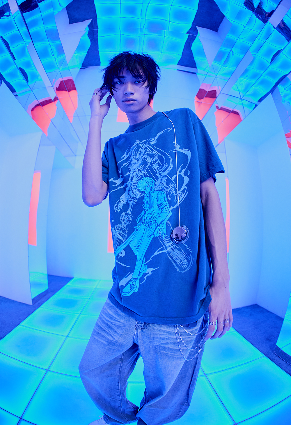 
                  
                    PERSONA 3 MALE PROTAG T-Shirt
                  
                