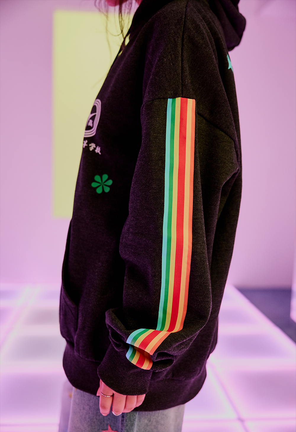 
                  
                    NEW DAYS Zip-Hoodie
                  
                