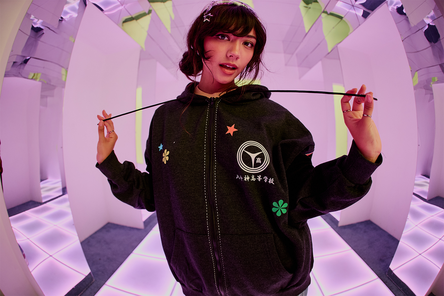 
                  
                    NEW DAYS Zip-Hoodie
                  
                