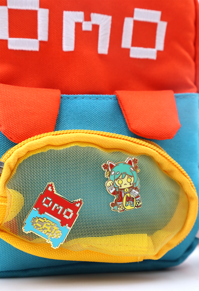 
                  
                    LUCKY OMOCAT Pin
                  
                