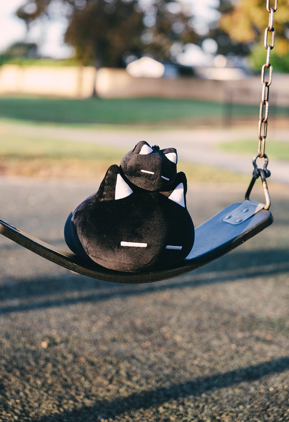 MEWO Plush Keychain – OMOCAT