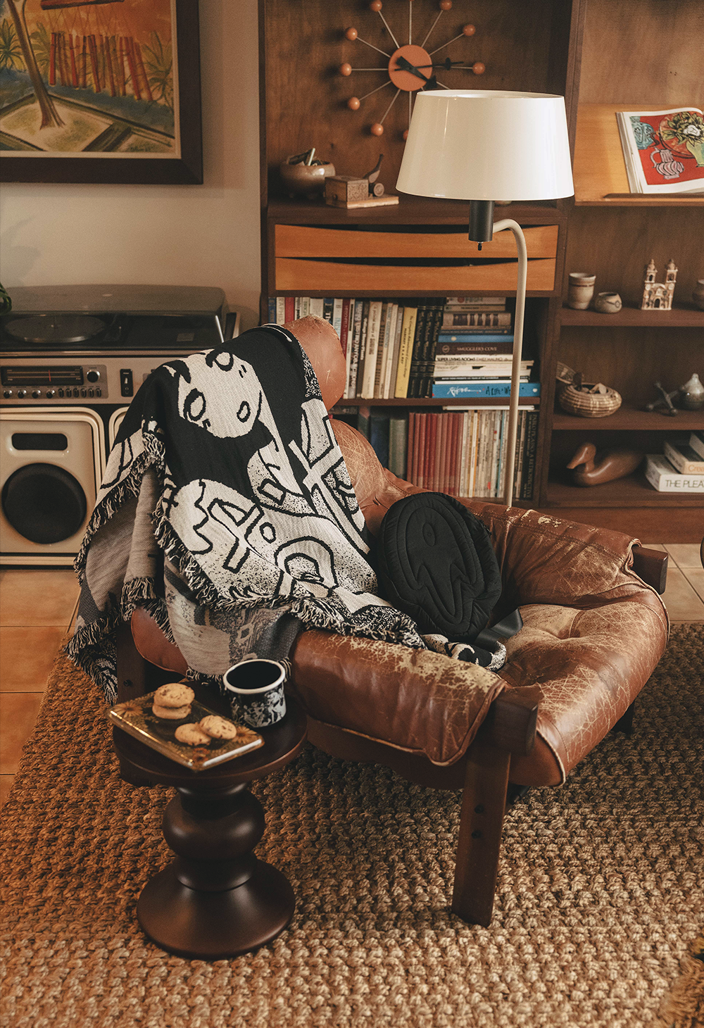 SOMETHING Sling Bag – OMOCAT