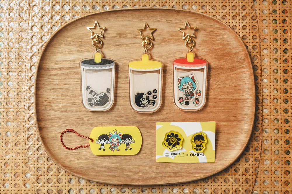 SUNRIGHT TEA x OMORI Shaker Keychain – OMOCAT SUNRIGHT TEA x OMORI Shaker Keychain – OMOCAT