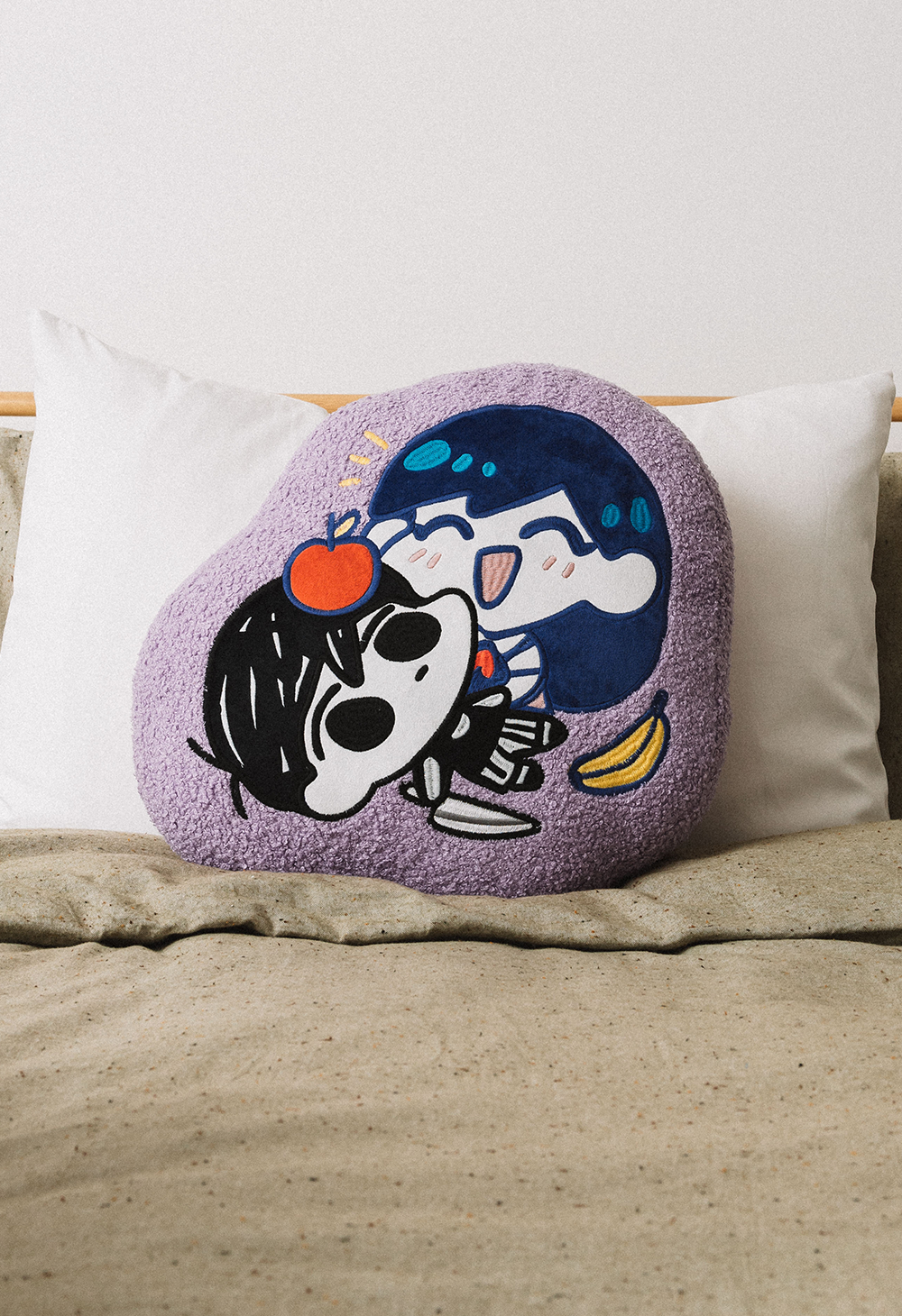 MARI TAGGED YOU! Cushion – OMOCAT