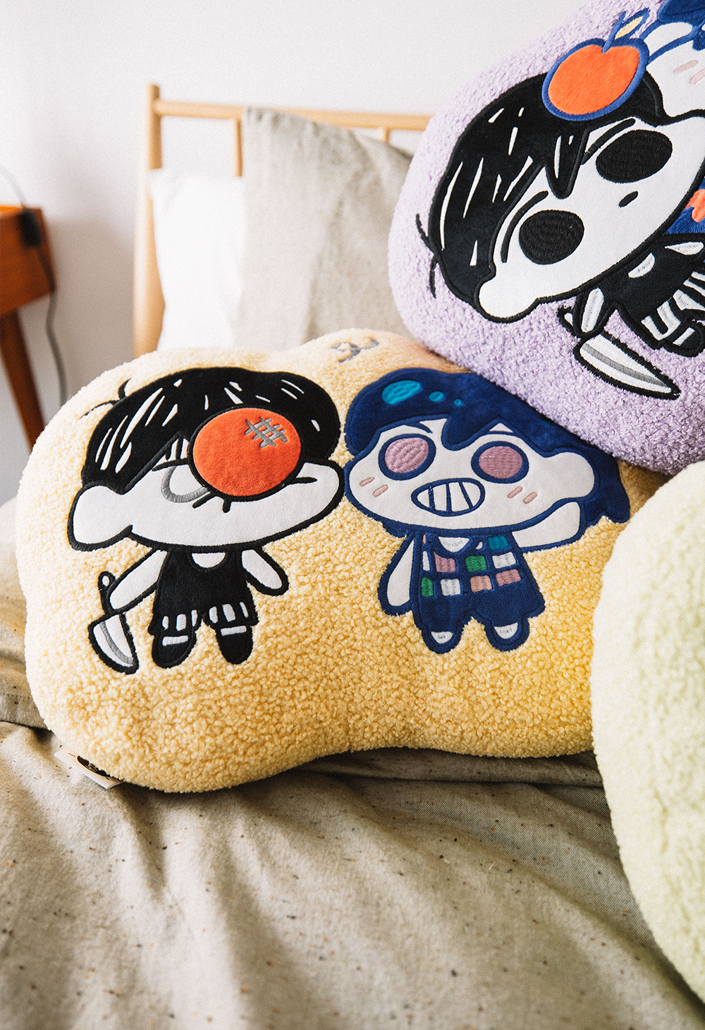 KEL TAGGED YOU! Cushion – OMOCAT