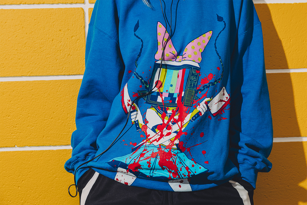 TVGIRL Sweater – OMOCAT