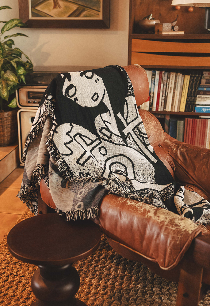 OYASUMI Woven Blanket – OMOCAT OYASUMI Woven Blanket – OMOCAT