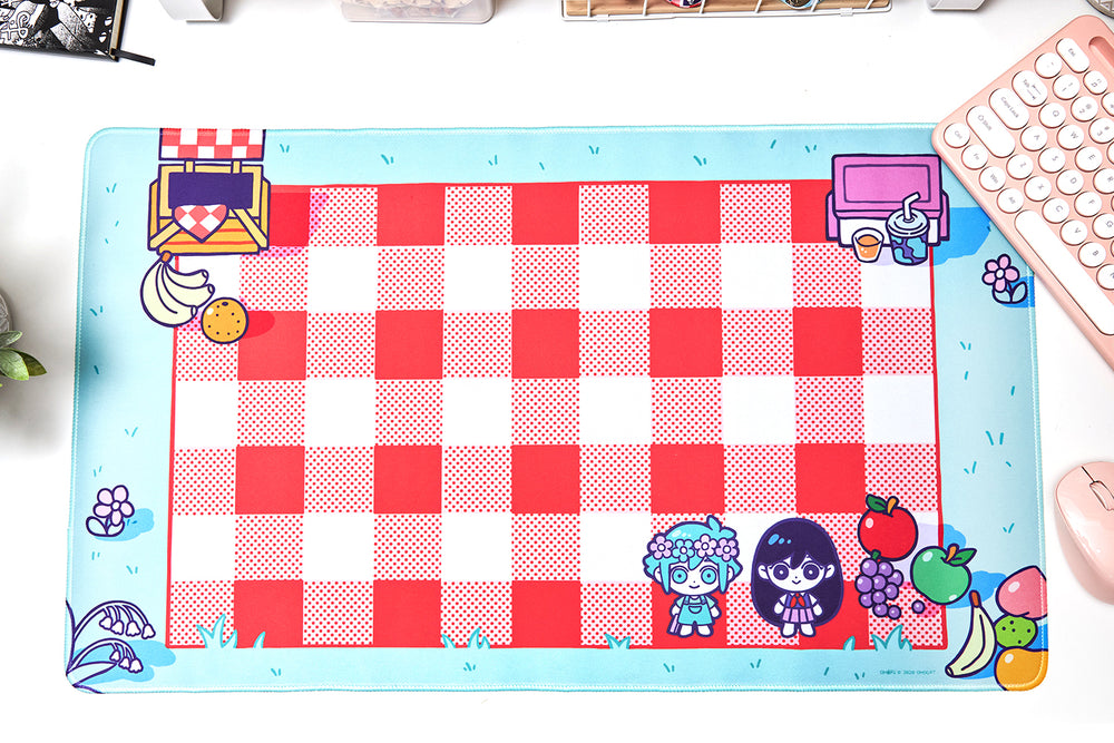 
                  
                    MARI'S PICNIC Desk Mat
                  
                