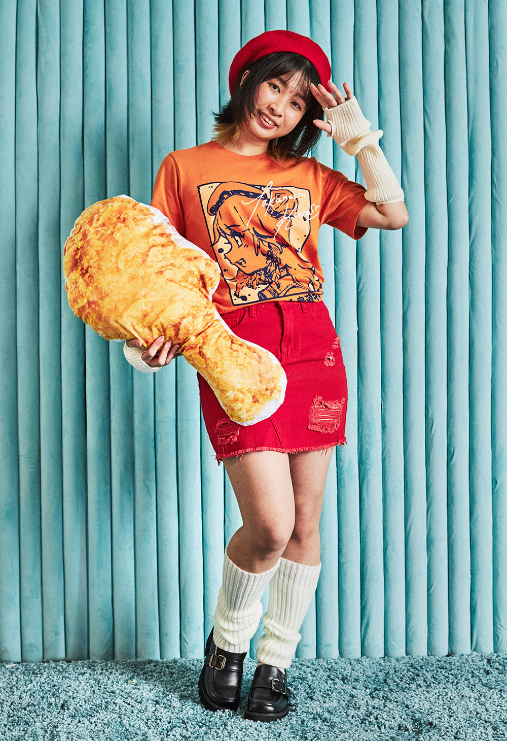 
                  
                    TAKANASHI KIARA holoMeet T-Shirt
                  
                