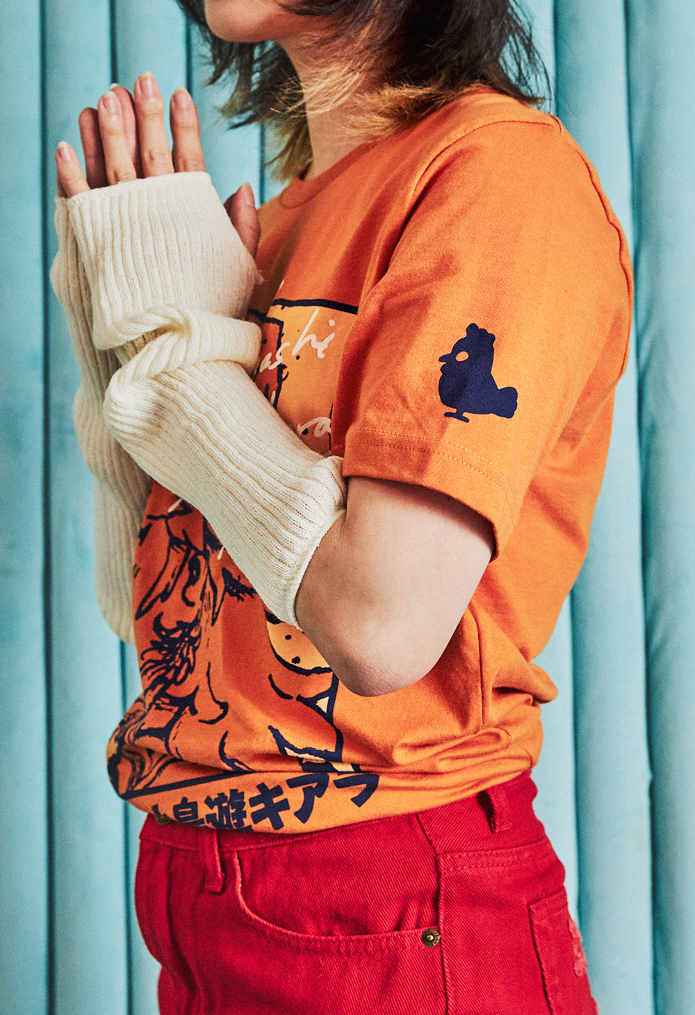 
                  
                    TAKANASHI KIARA holoMeet T-Shirt
                  
                