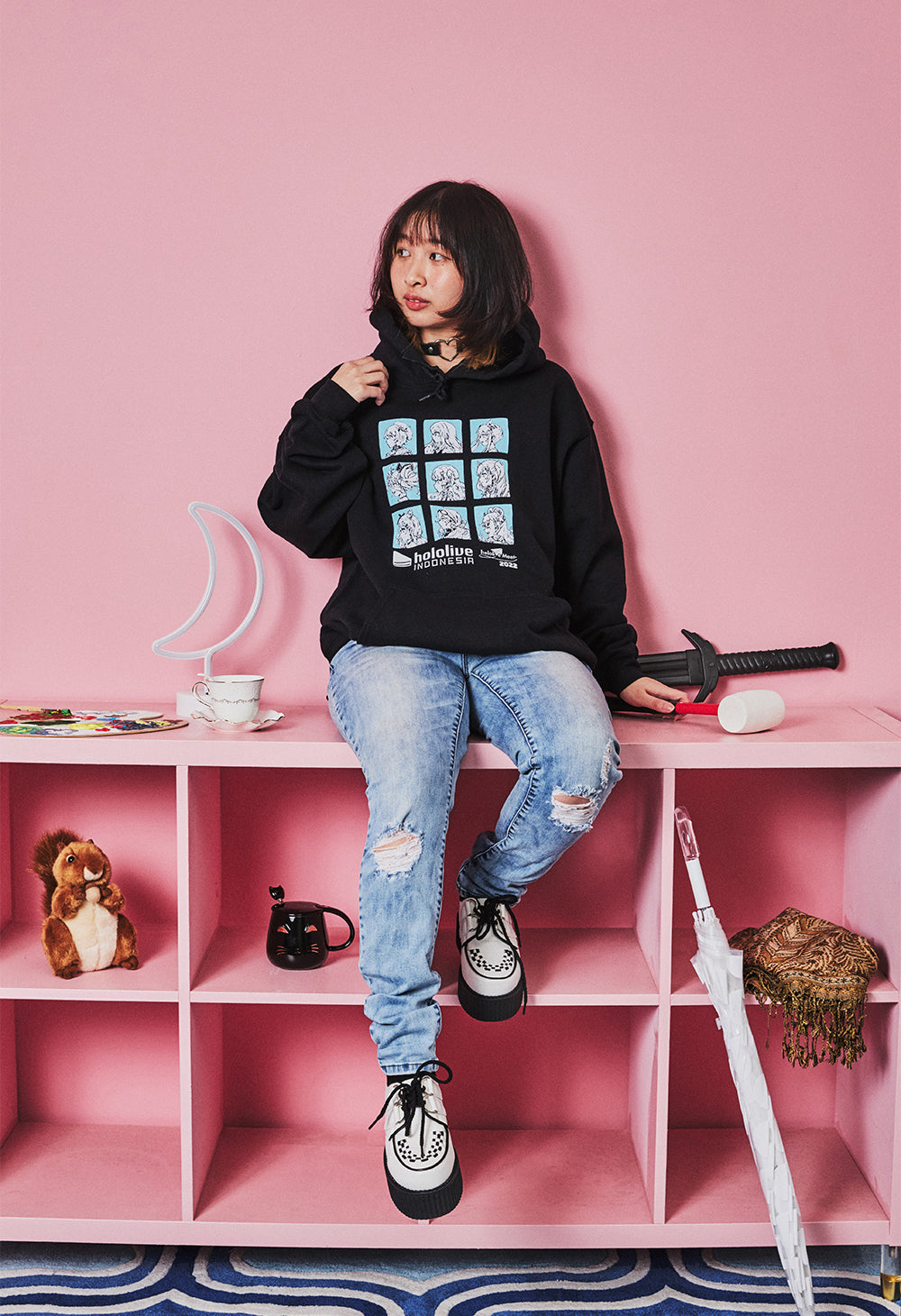 holoMeet ID Hoodie – OMOCAT