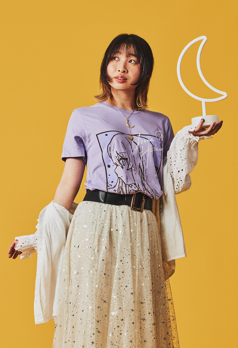 MOONA HOSHINOVA holoMeet T-Shirt – OMOCAT