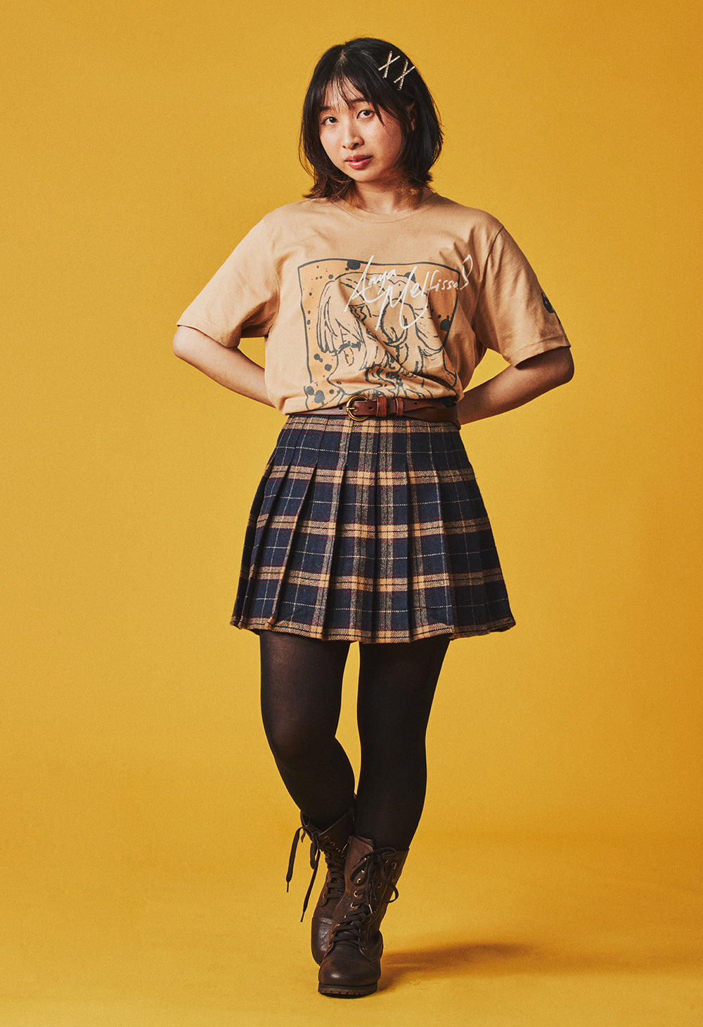 ANYA MELFISSA holoMeet T-Shirt – OMOCAT