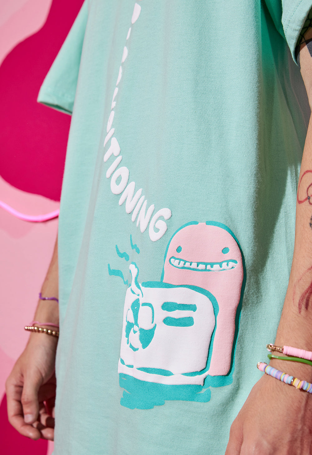 
                  
                    AIR-CONDITIONING T-Shirt
                  
                