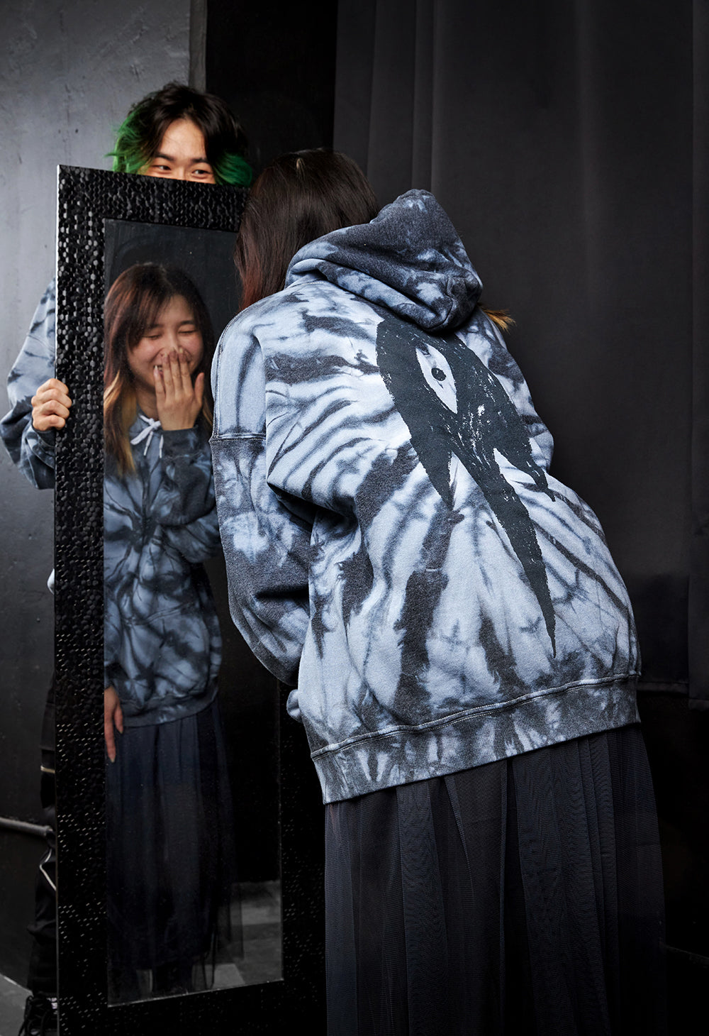 SOMETHING Tie-Dye Hoodie – OMOCAT