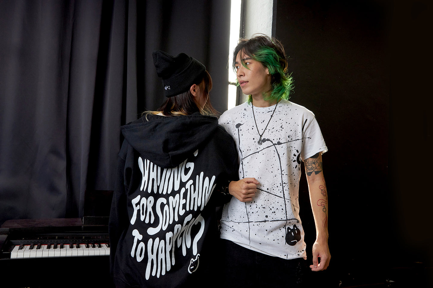 
                  
                    MEWO Zip-Hoodie
                  
                